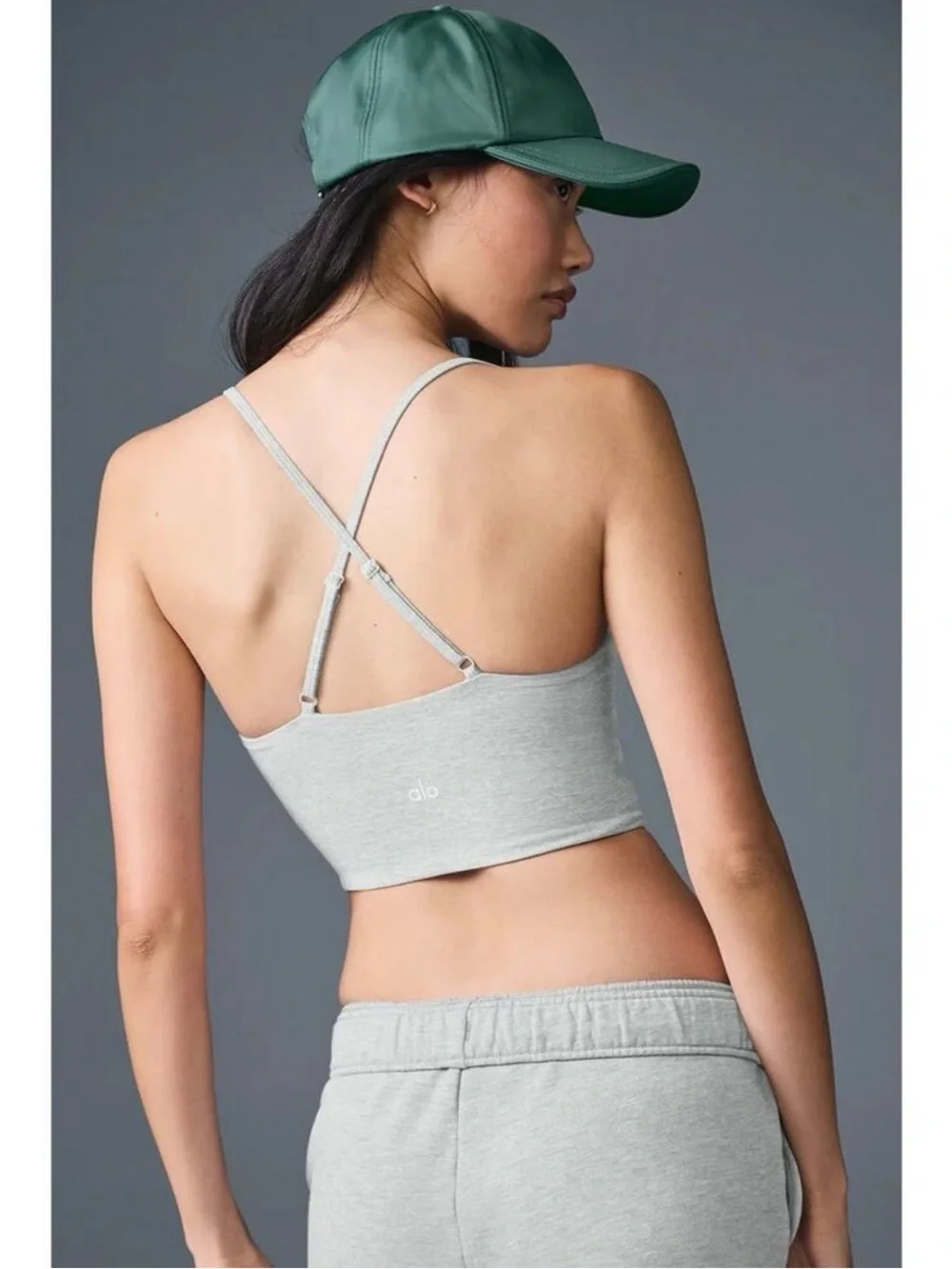 ALO Yoga Alosoft Highlight Bra in Athletic Heather Gray Size Large